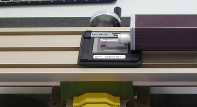 Roughness tester measuring a surface