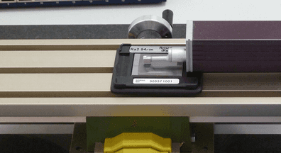 Roughness tester measuring a surface